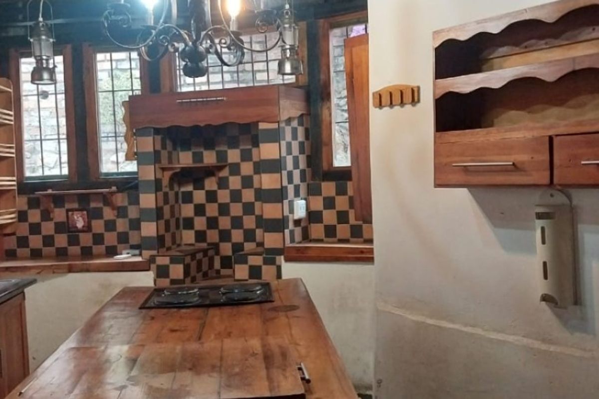 3 Bed House For Sale – Spacious, Modern & Secure Living! - Photo 3