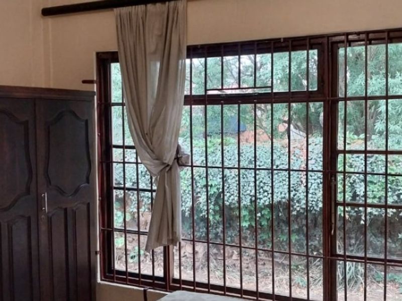 3 Bed House For Sale – Spacious, Modern & Secure Living! - Photo 9