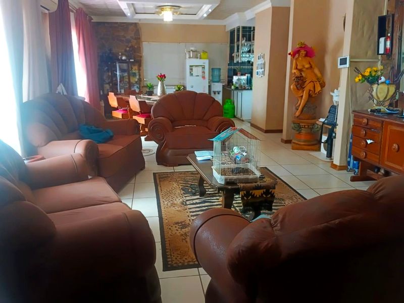 3Bedroom House - Photo 7