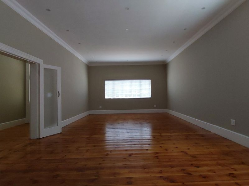 Your dream family home awaits - Newly Renovated 4-Bedroom, 3 Bathroom Family Home   - Photo 4