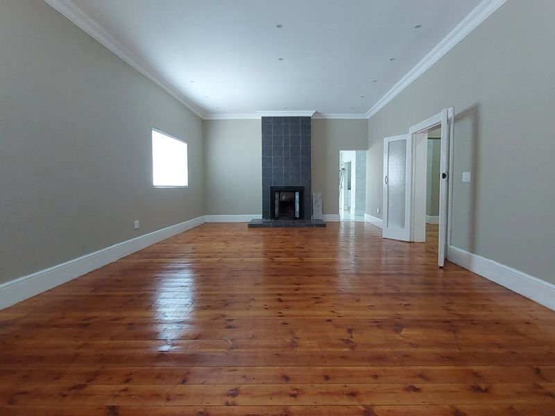 Your dream family home awaits - Newly Renovated 4-Bedroom, 3 Bathroom Family Home   - Photo 5