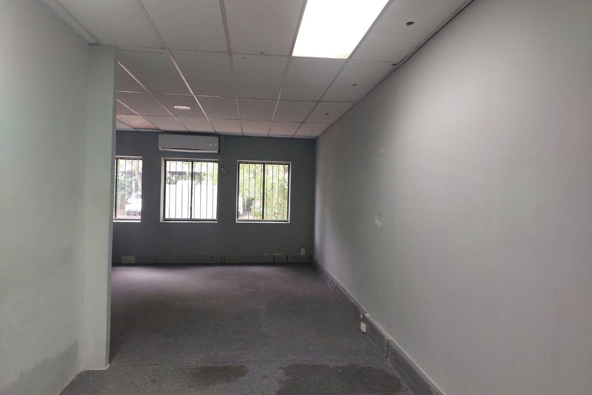 Bryanston Ground Floor Office with Generator - Photo 4