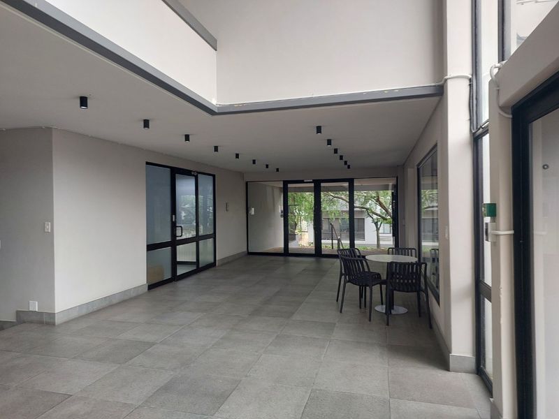 Bryanston Ground Floor Office with Generator - Photo 3