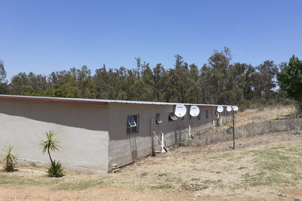 A 9 hectare Investment Property - just 10 minutes from Lanseria International - Photo 5