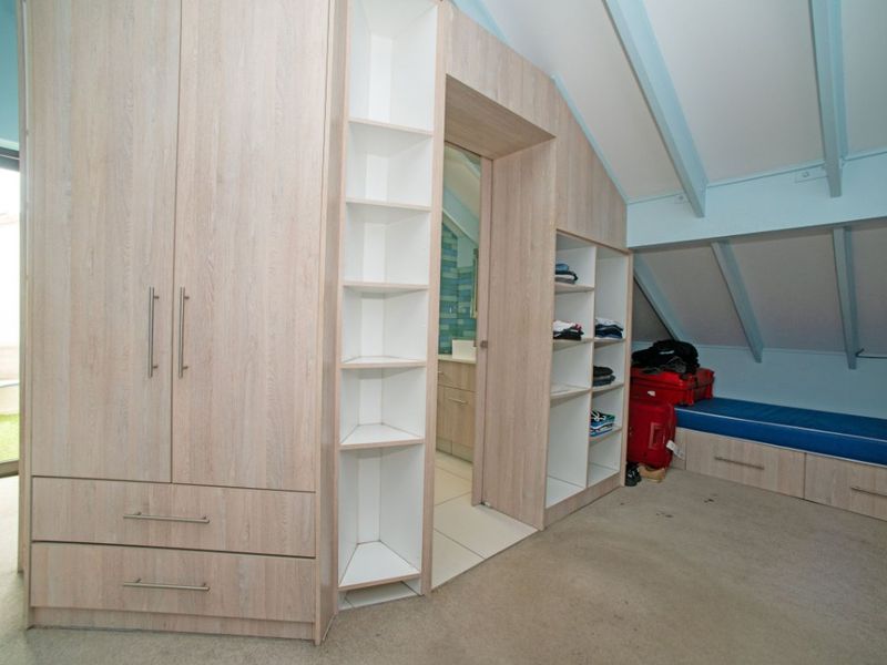 2 Bed Townhouse For Sale – Spacious, Modern & Well-Located! - Photo 6