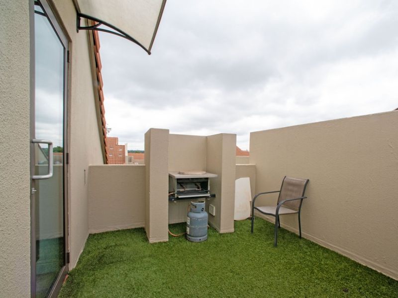 2 Bed Townhouse For Sale – Spacious, Modern & Well-Located! - Photo 10