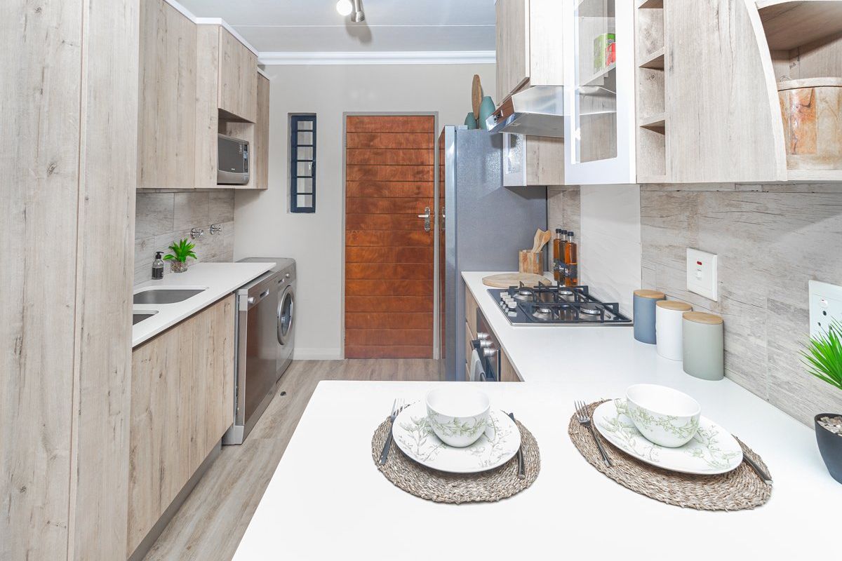 Ground Floor Unit , Where Luxury Meets Nature, No Transfers Duty   - Photo 3