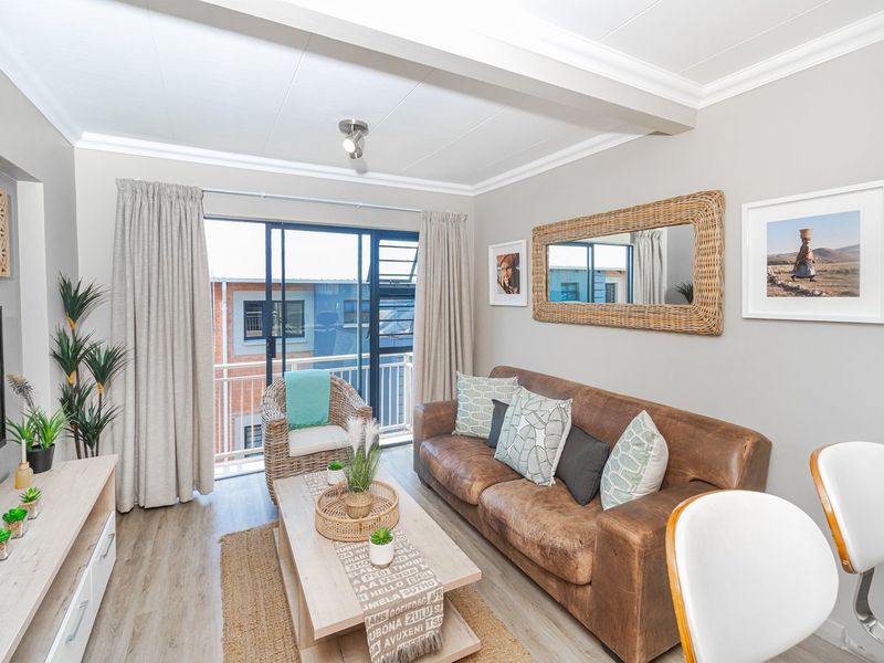 Ground Floor Unit for SALE, No Transfer Duty  - Photo 4