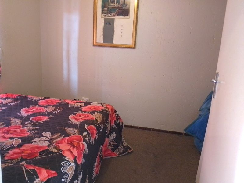 2 Bedroom and 1 Bathroom available for you to buy Call us now!! - Photo 8