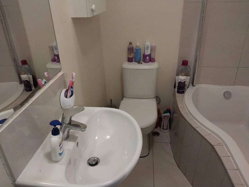 1 Bedroom,1 Bathroom Apartment To Let In Umhlanga, Durban - Photo 10