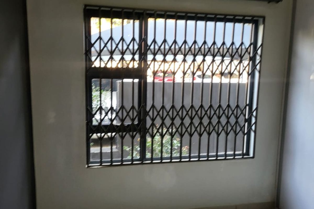 3-bedroom & 2-bathroom stylish  apartment, secure now!! - Photo 5