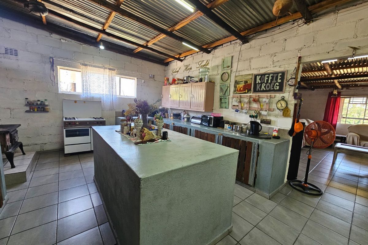 2 Dwellings On A  large Stand - Photo 5