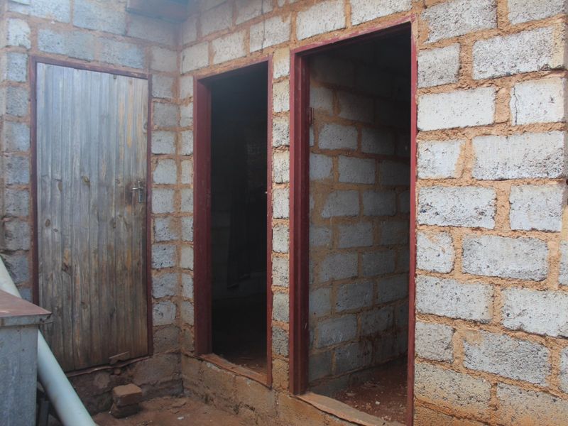 RDP House for sale in Lufhereng Ext 1 - Photo 10