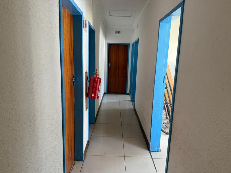 SOLE MANDATE-THE BEST OF BOTH WORLDS IN PENINA PARK - Photo 4