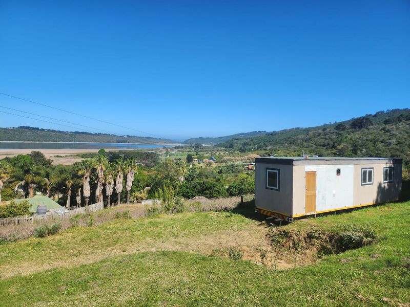 In the heart of Rondevlei Community, 1.5 Hectare smallholding waiting for your restorative touch - Photo 5