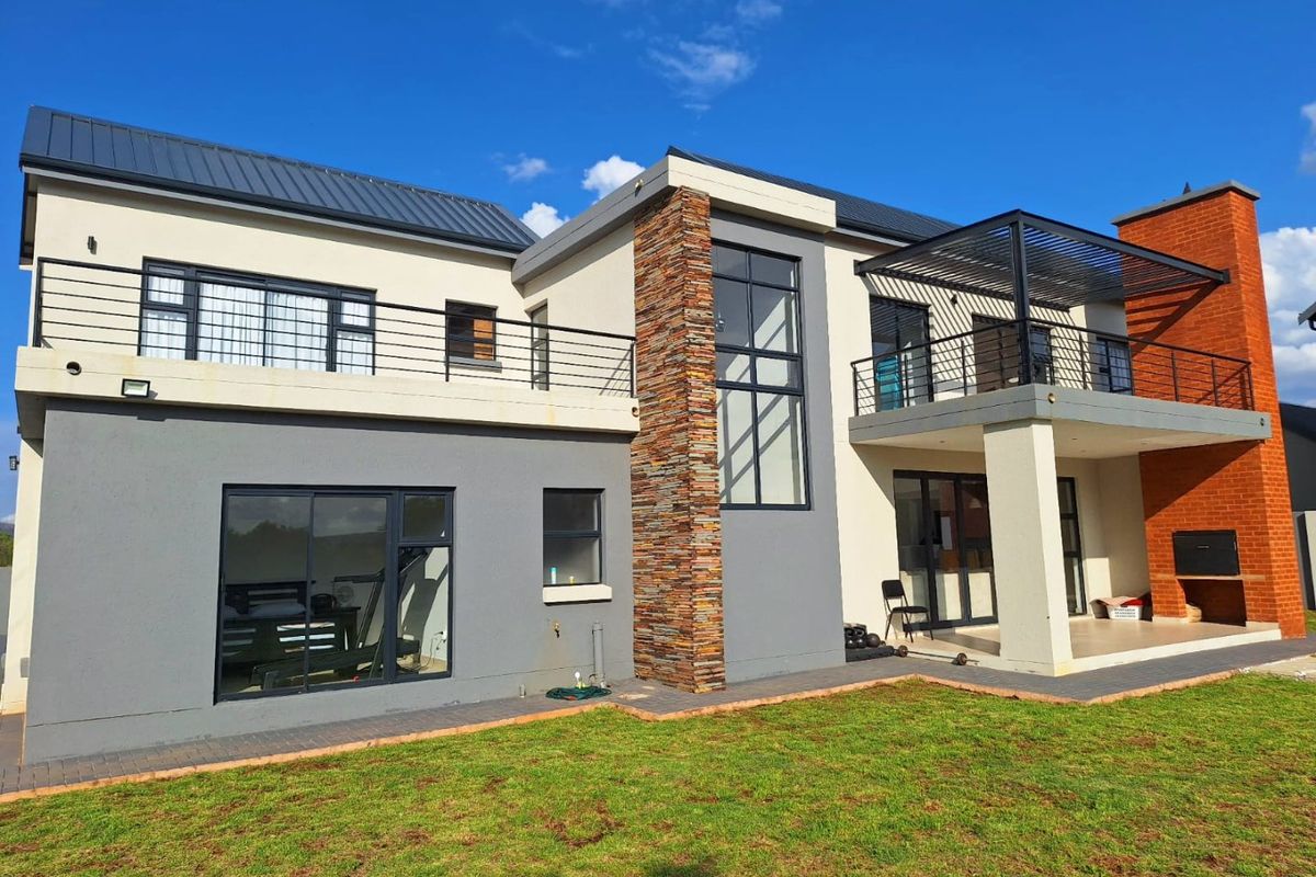 BRAND NEW MODERN DOUBLE STOREY HOUSE – LA CAMARGUE PRIVATE  COUNTRY ESTATE. - Photo 4