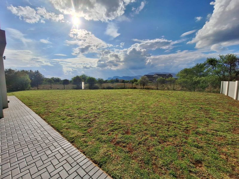 BRAND NEW MODERN DOUBLE STOREY HOUSE – LA CAMARGUE PRIVATE  COUNTRY ESTATE. - Photo 9