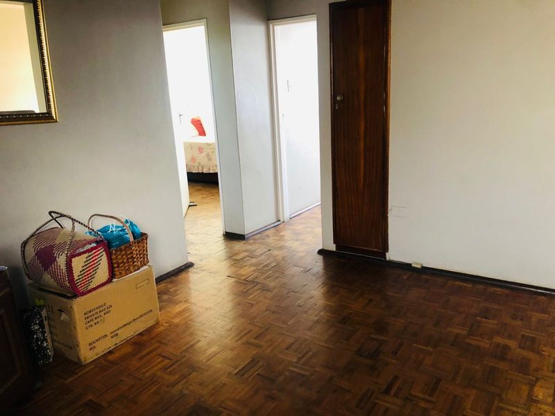 2 Bedrooms, 1 Bathroom Apartment To Let In Pinetown Central, Durban - Photo 6