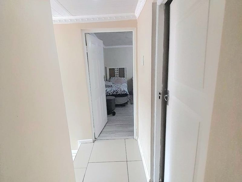 Neat 4-Bedroom Home for Sale in NU 15, Mdantsane - Photo 3