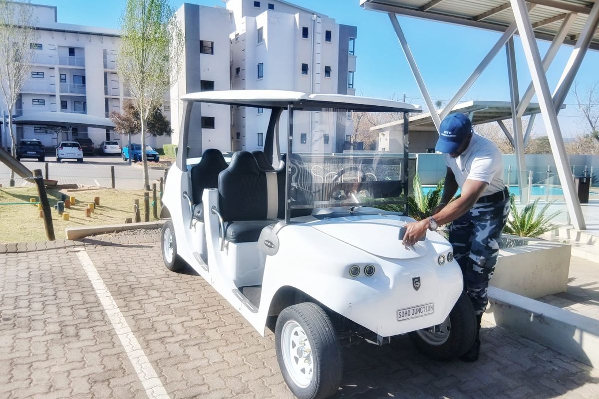 Soho Junction, Broadacres: A Masterclass in Modern Living - Photo 3