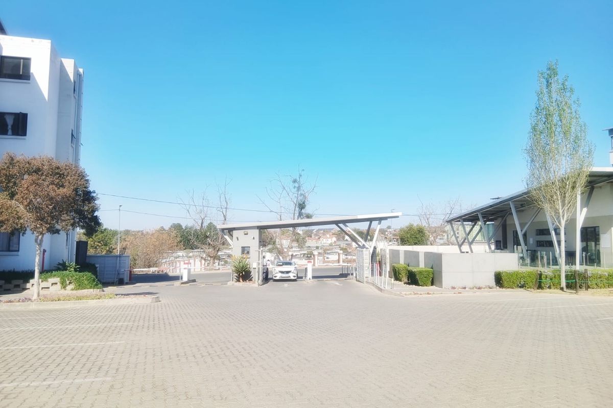 Soho Junction, Broadacres: A Masterclass in Modern Living - Photo 2