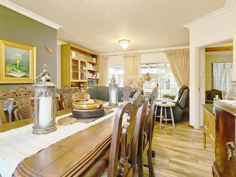 Flawless townhouse in Three Rivers. - Photo 5