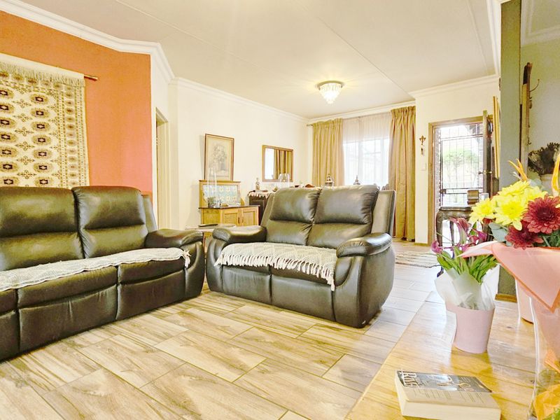 Flawless townhouse in Three Rivers. - Photo 7