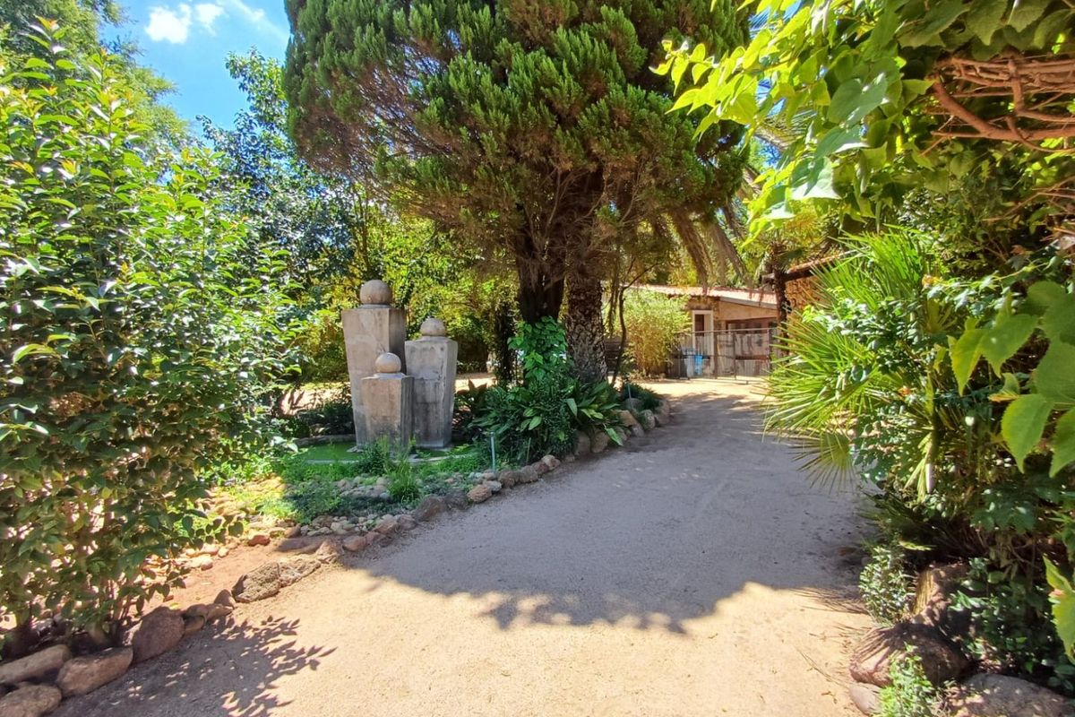 A Modern Family Haven in Songloed, Ext 1 - Photo 5