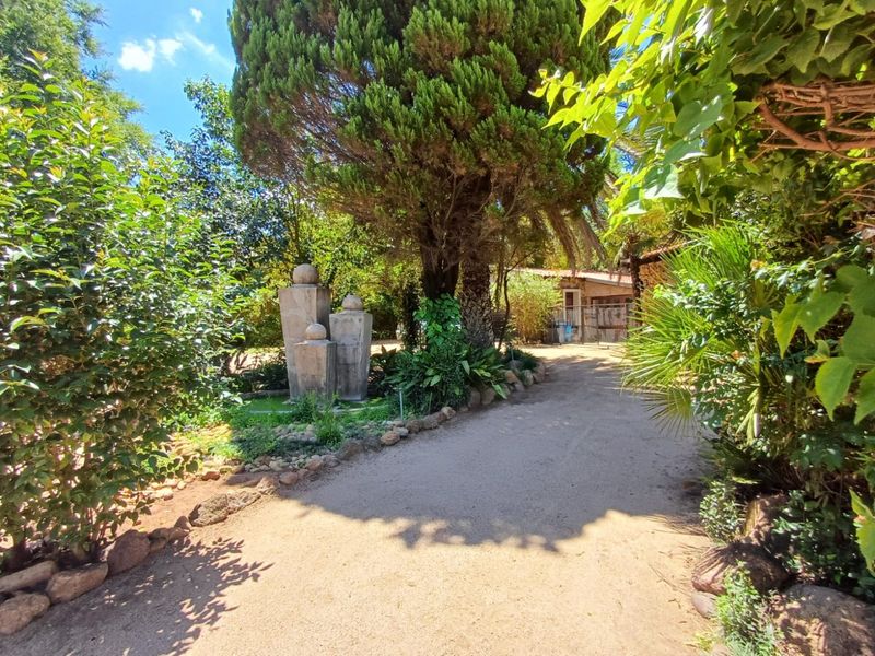 A Modern Family Haven in Songloed, Ext 1 - Photo 5