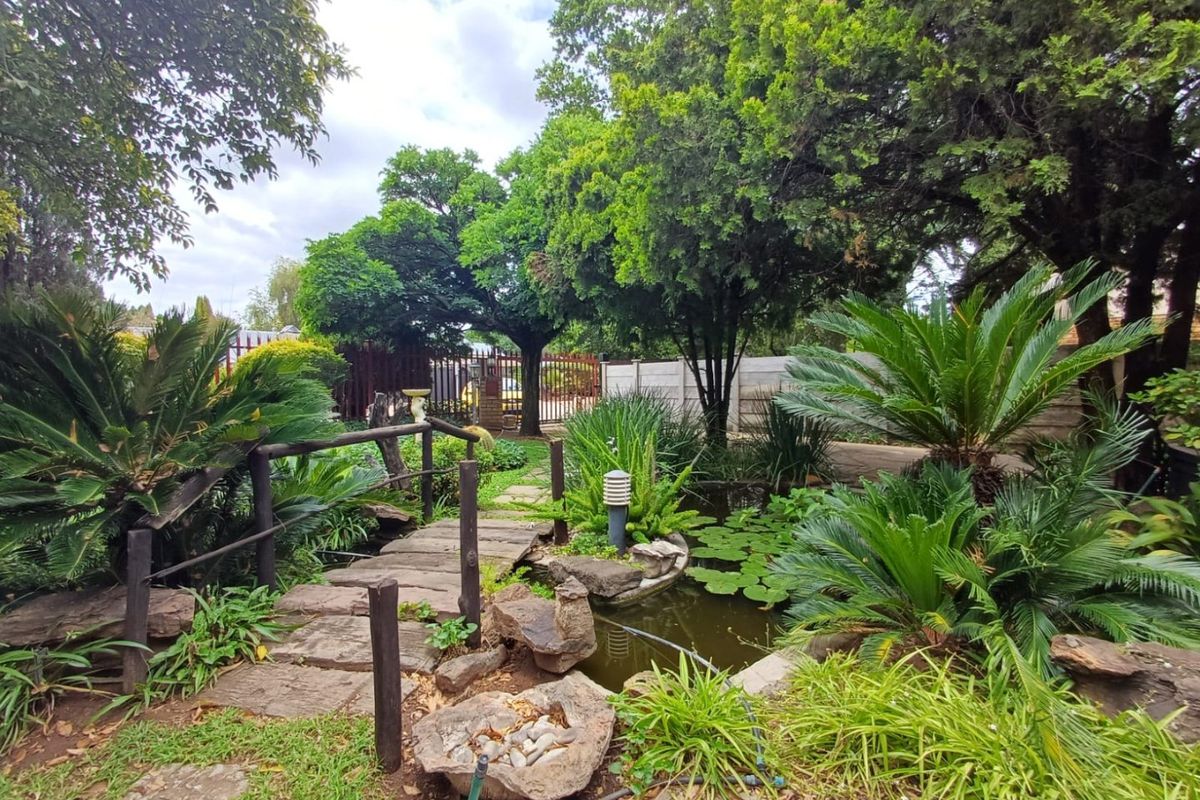 A Spacious Family Gem in the Heart of Flimieda - Photo 5