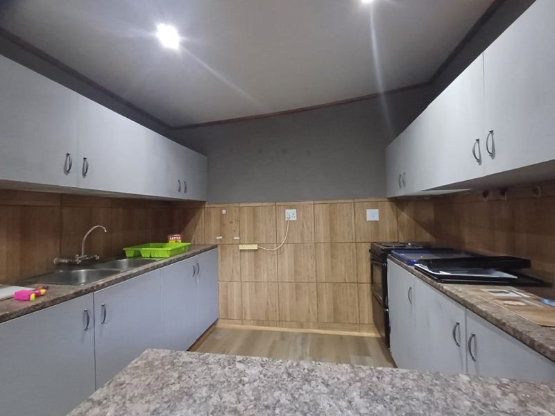 A Spacious Dual-Living Opportunity in Stilfontein - Photo 4