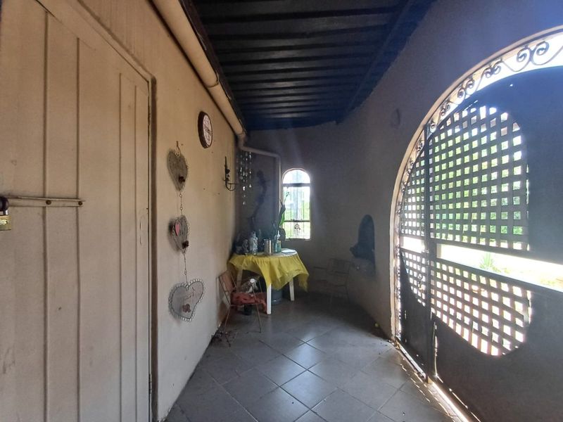 Exceptional Family Home Priced Below Market Value - Photo 8