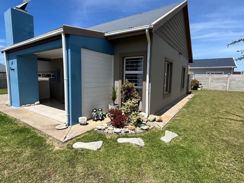 Modern 2-Bedroom Home in Sought-After Fountains Estate – Move-In Ready! - Photo 6