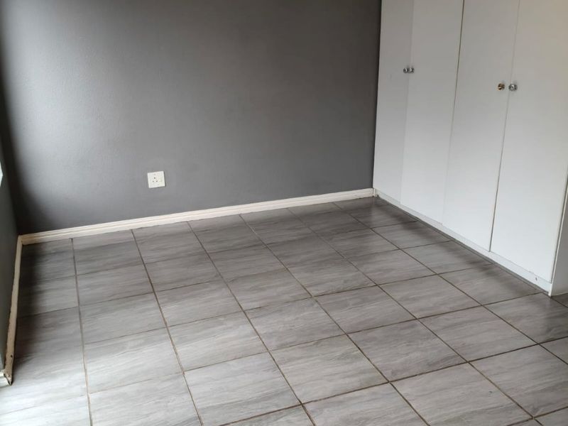 Peaceful Suburban Living – Willgeheuwel / Radiokop 2-Bedroom Gem with Private Garden - Photo 10