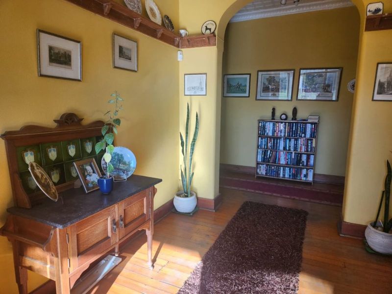 3 Bedroom House For Sale in Kensington - Photo 4