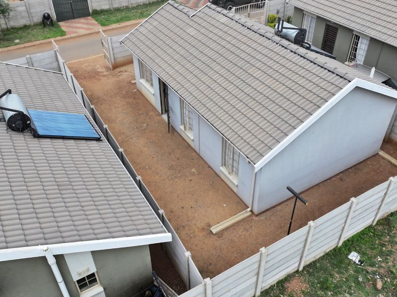 Spacious 2Bedroom House for Sale in Sky City - Photo 3