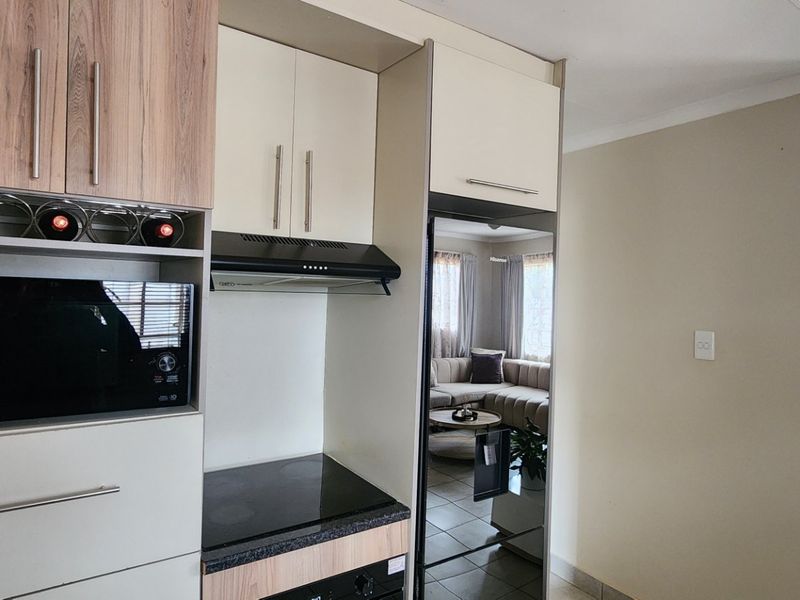 Spacious 2Bedroom House for Sale in Sky City - Photo 5