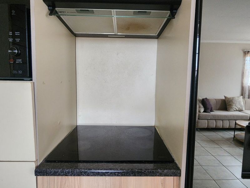 Spacious 2Bedroom House for Sale in Sky City - Photo 7