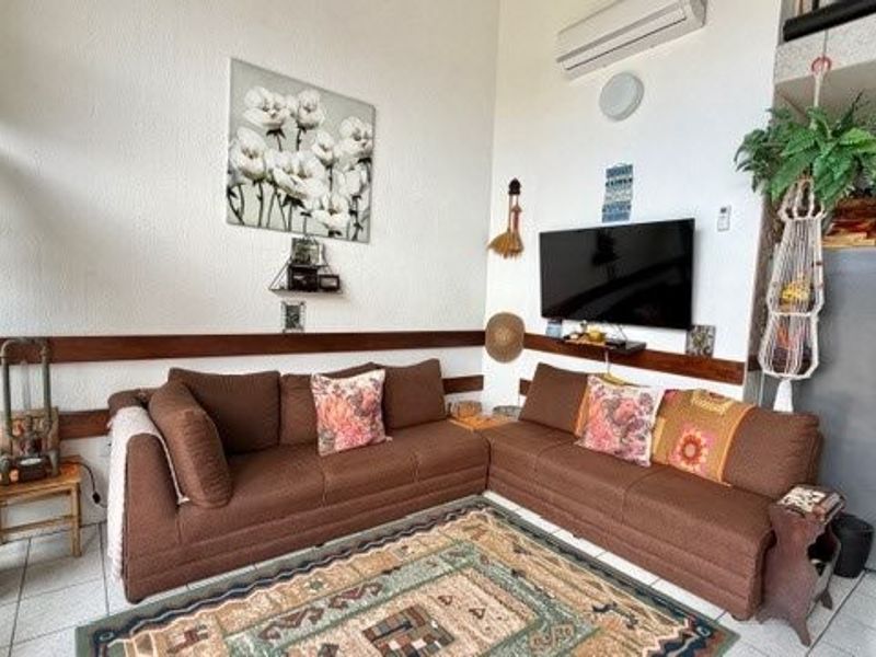 A Coastal Masterpiece — Stylish Beachfront Duplex with Panoramic Ocean Views - Photo 5