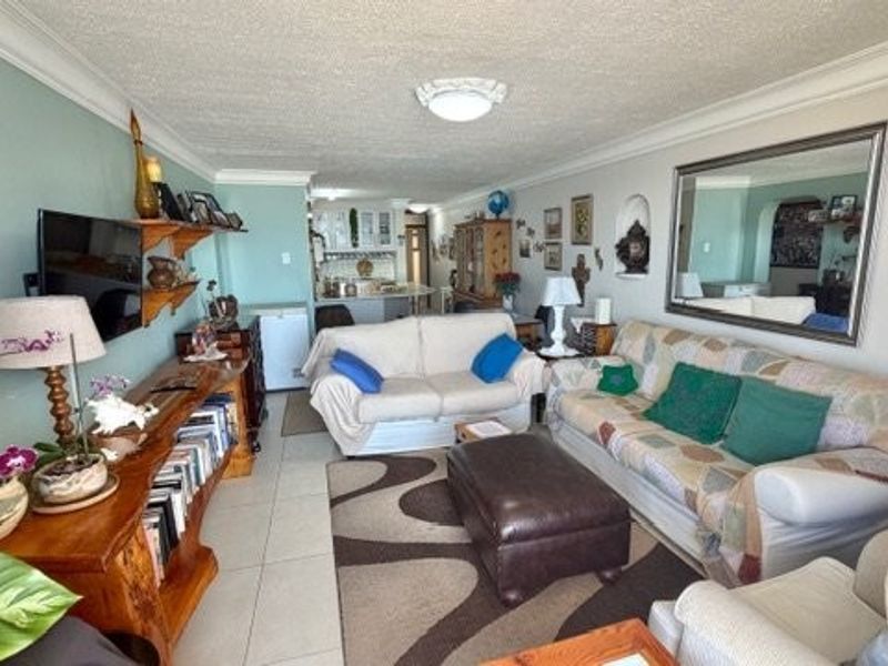 Perfect Beachfront Apartment With Stunning Sea Views - Photo 6