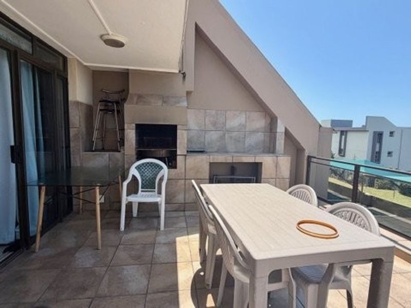 Perfect Beachfront Apartment With Stunning Sea Views - Photo 4