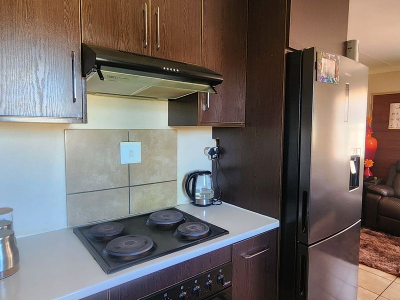 Stunning 3Bedroom House for Sale in Sky City - Photo 7