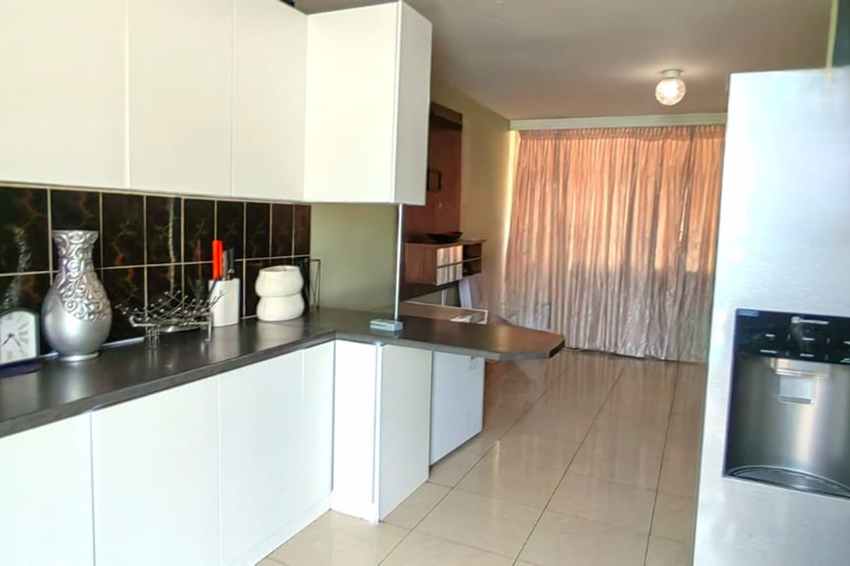 dream home  - Photo 3