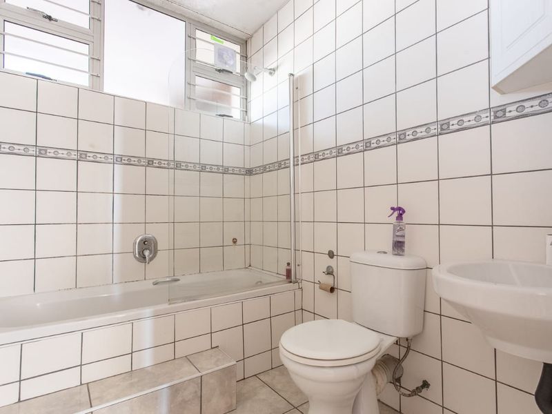 1 Bedroom Flat for sale R775 000 - Photo 4