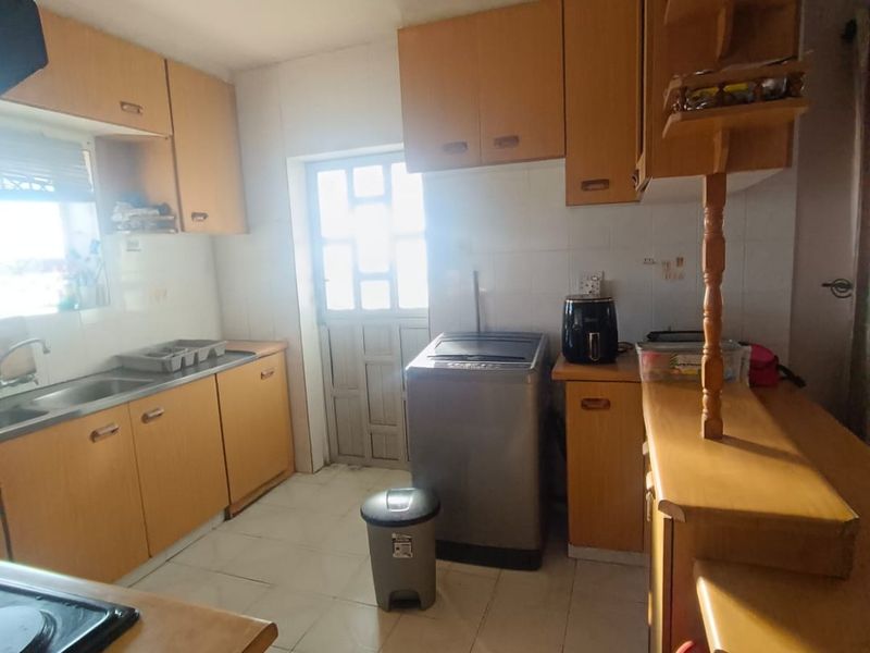 3 Bedroom House For Sale in Merewent R1 350 000 - Photo 9