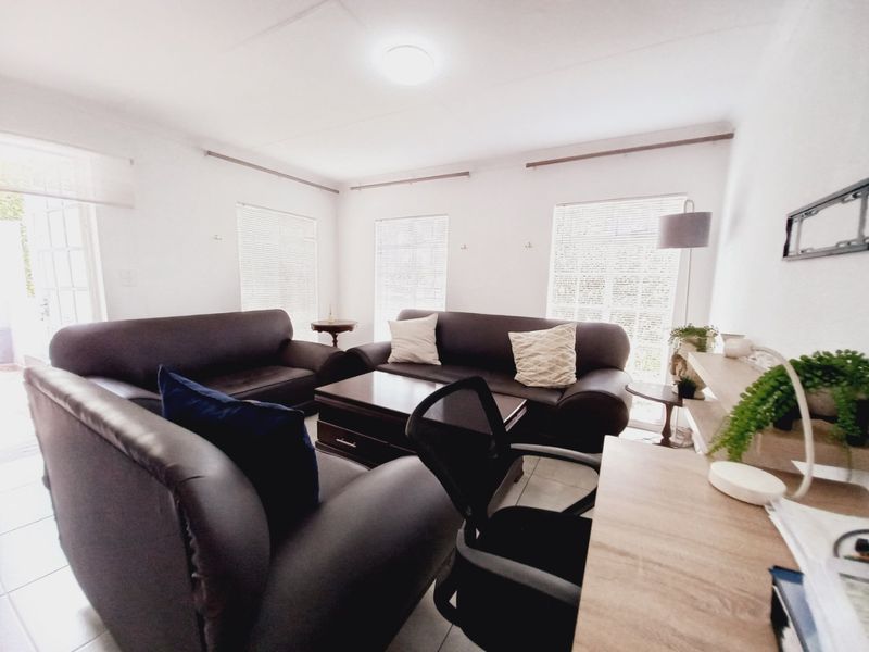 Modern Two Bedroom Starter Home Offering Secure and Effortless Living - Photo 8