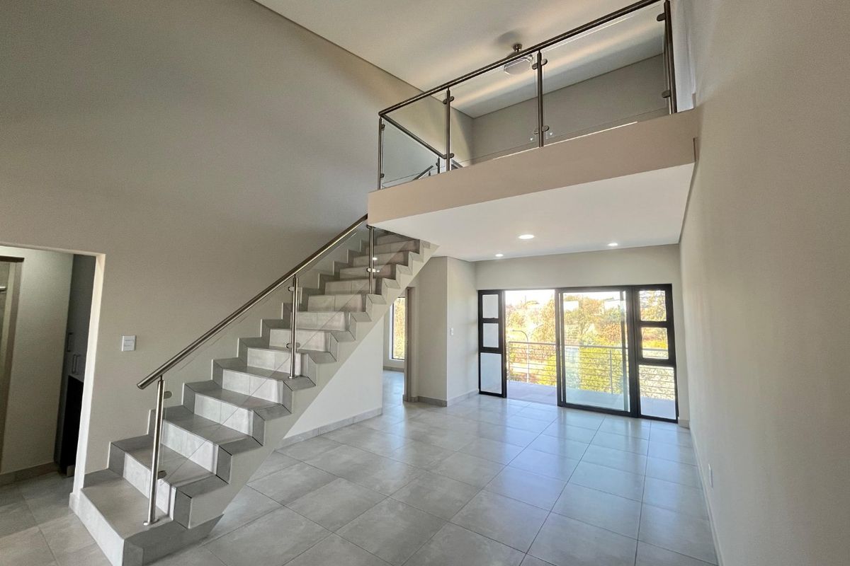 Your Elegant 3-Bed Escape in the Heart of Centurion - Photo 5