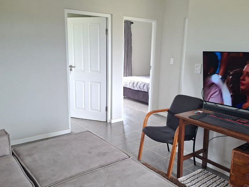 Coastel living at its best - Photo 8