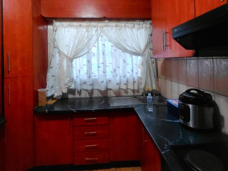 Modern property for first-time buyers - Photo 9