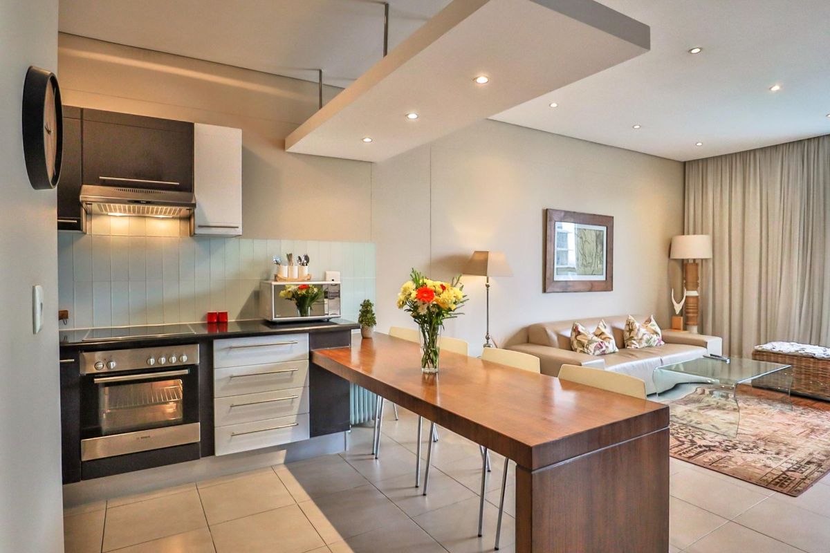 CALLING ALL INVESTORS AND FIRST TIME HOME OWNERS. - Photo 2